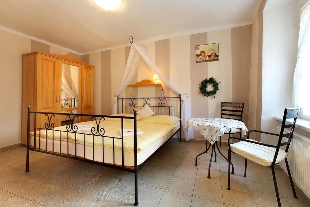Pension U Mrazku Cesky Krumlov Ngoại thất bức ảnh